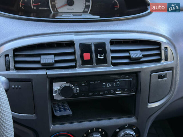 Бежевый Хендай Матрикс, объемом двигателя 1.6 л и пробегом 241 тыс. км за 2999 $, фото 40 на Automoto.ua