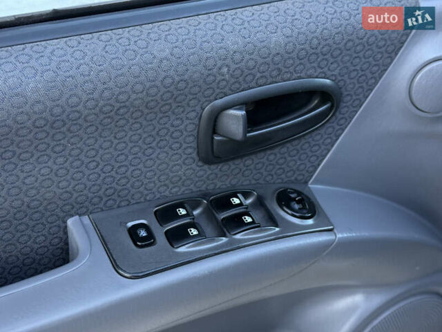 Бежевый Хендай Матрикс, объемом двигателя 1.6 л и пробегом 241 тыс. км за 2999 $, фото 34 на Automoto.ua