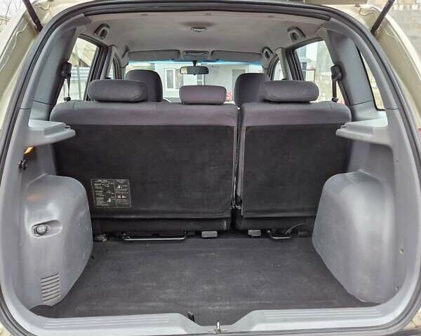 Бежевый Хендай Матрикс, объемом двигателя 1.6 л и пробегом 156 тыс. км за 4999 $, фото 10 на Automoto.ua