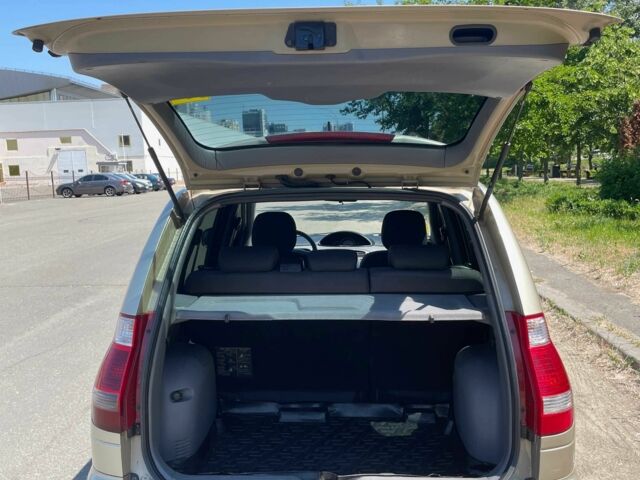 Бежевый Хендай Матрикс, объемом двигателя 1.6 л и пробегом 206 тыс. км за 3700 $, фото 18 на Automoto.ua