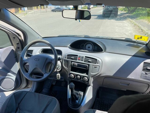 Бежевый Хендай Матрикс, объемом двигателя 1.6 л и пробегом 206 тыс. км за 3700 $, фото 10 на Automoto.ua