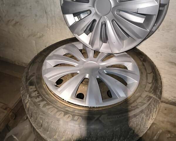 Бежевий Хендай Матрікс, об'ємом двигуна 1.49 л та пробігом 185 тис. км за 4700 $, фото 24 на Automoto.ua