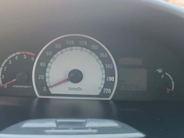 Бежевый Хендай Матрикс, объемом двигателя 1.5 л и пробегом 270 тыс. км за 2900 $, фото 5 на Automoto.ua