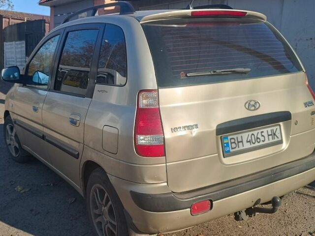 Бежевый Хендай Матрикс, объемом двигателя 1.5 л и пробегом 270 тыс. км за 2900 $, фото 4 на Automoto.ua