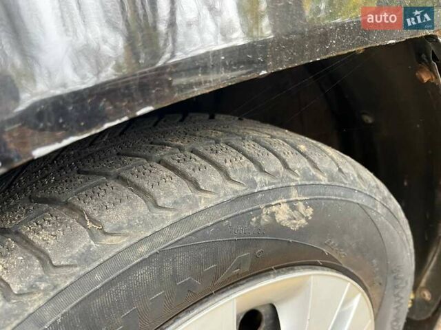 Чорний Хендай Матрікс, об'ємом двигуна 1.8 л та пробігом 334 тис. км за 3300 $, фото 11 на Automoto.ua