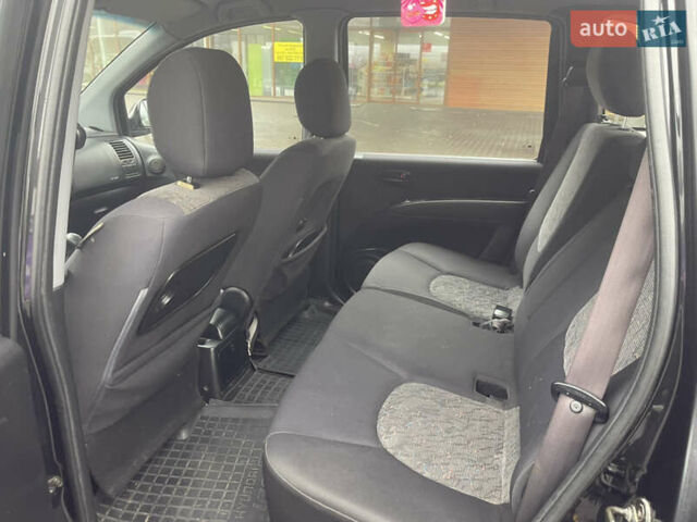 Чорний Хендай Матрікс, об'ємом двигуна 1.8 л та пробігом 334 тис. км за 3400 $, фото 15 на Automoto.ua