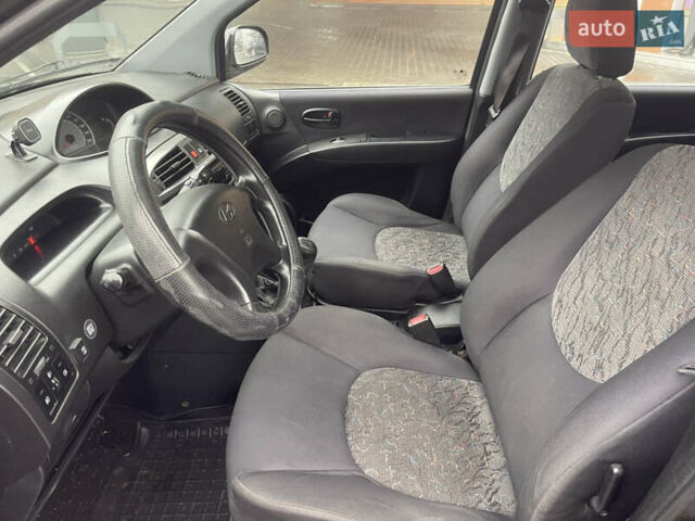 Чорний Хендай Матрікс, об'ємом двигуна 1.8 л та пробігом 334 тис. км за 3400 $, фото 17 на Automoto.ua