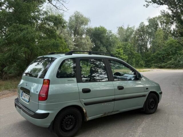 Черный Хендай Матрикс, объемом двигателя 1.6 л и пробегом 240 тыс. км за 2999 $, фото 2 на Automoto.ua