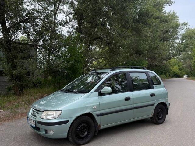 Черный Хендай Матрикс, объемом двигателя 1.6 л и пробегом 240 тыс. км за 2999 $, фото 7 на Automoto.ua