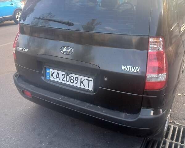 Черный Хендай Матрикс, объемом двигателя 1.6 л и пробегом 250 тыс. км за 3700 $, фото 2 на Automoto.ua