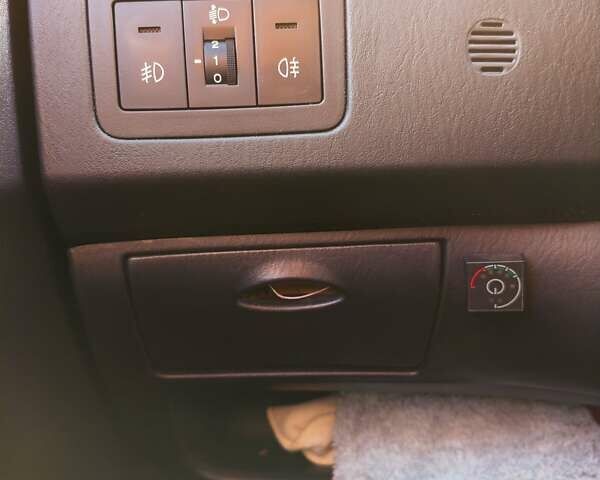 Черный Хендай Матрикс, объемом двигателя 1.6 л и пробегом 129 тыс. км за 5500 $, фото 15 на Automoto.ua