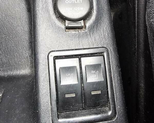 Красный Хендай Матрикс, объемом двигателя 1.8 л и пробегом 200 тыс. км за 2000 $, фото 16 на Automoto.ua