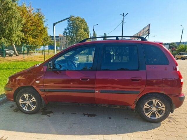 Красный Хендай Матрикс, объемом двигателя 1.8 л и пробегом 299 тыс. км за 3500 $, фото 13 на Automoto.ua