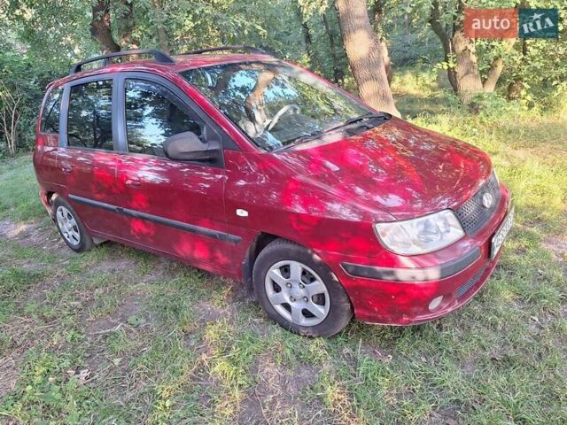 Червоний Хендай Матрікс, об'ємом двигуна 1.8 л та пробігом 158 тис. км за 5000 $, фото 2 на Automoto.ua