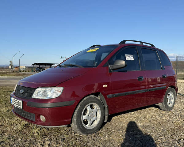 Красный Хендай Матрикс, объемом двигателя 1.6 л и пробегом 200 тыс. км за 4500 $, фото 6 на Automoto.ua