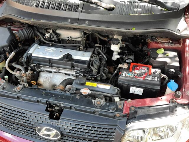 Красный Хендай Матрикс, объемом двигателя 1.6 л и пробегом 140 тыс. км за 4500 $, фото 13 на Automoto.ua