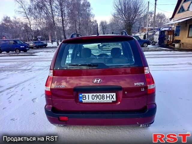 Красный Хендай Матрикс, объемом двигателя 1.8 л и пробегом 159 тыс. км за 5000 $, фото 3 на Automoto.ua