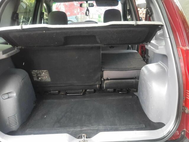 Красный Хендай Матрикс, объемом двигателя 1.6 л и пробегом 140 тыс. км за 4500 $, фото 12 на Automoto.ua