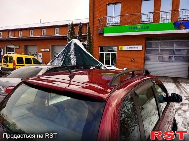 Красный Хендай Матрикс, объемом двигателя 1.8 л и пробегом 159 тыс. км за 5000 $, фото 5 на Automoto.ua