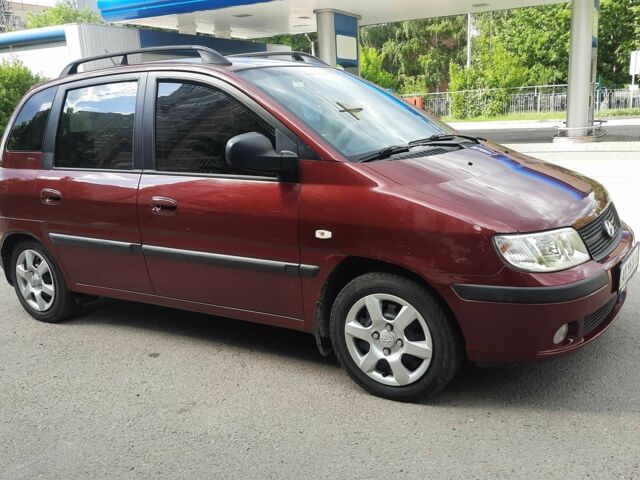 Красный Хендай Матрикс, объемом двигателя 1.6 л и пробегом 140 тыс. км за 4500 $, фото 10 на Automoto.ua