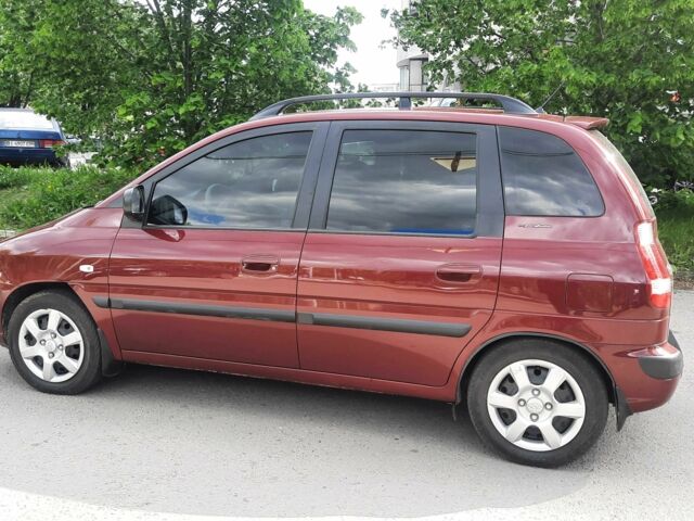 Красный Хендай Матрикс, объемом двигателя 1.6 л и пробегом 140 тыс. км за 4500 $, фото 7 на Automoto.ua