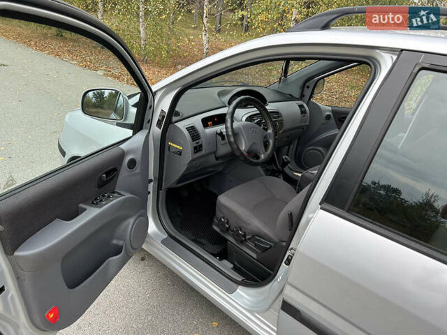 Хендай Матрикс, объемом двигателя 1.6 л и пробегом 240 тыс. км за 4000 $, фото 7 на Automoto.ua