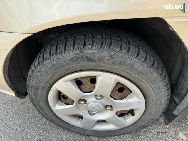 Хендай Матрікс, об'ємом двигуна 0 л та пробігом 181 тис. км за 3490 $, фото 10 на Automoto.ua