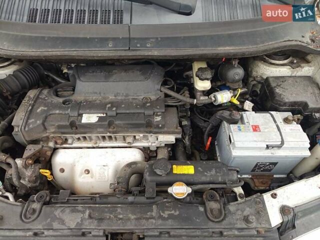 Хендай Матрикс, объемом двигателя 1.8 л и пробегом 269 тыс. км за 4800 $, фото 1 на Automoto.ua