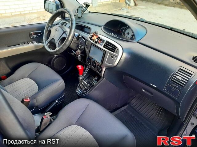 Хендай Матрикс, объемом двигателя 1.6 л и пробегом 218 тыс. км за 5200 $, фото 9 на Automoto.ua