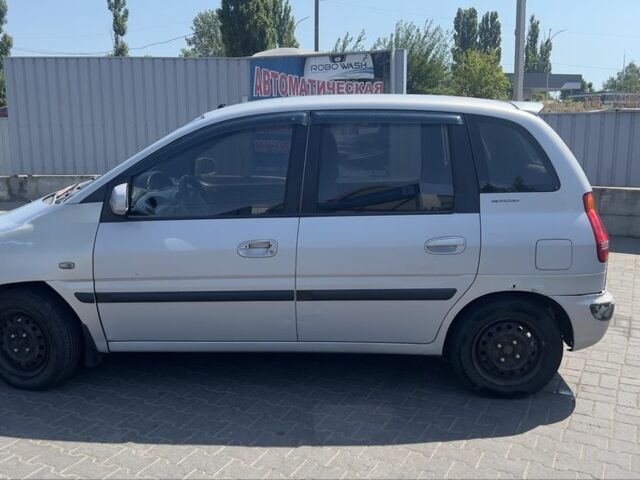 Сірий Хендай Матрікс, об'ємом двигуна 1.6 л та пробігом 526 тис. км за 2300 $, фото 1 на Automoto.ua