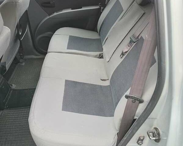 Сірий Хендай Матрікс, об'ємом двигуна 1.6 л та пробігом 109 тис. км за 4300 $, фото 11 на Automoto.ua