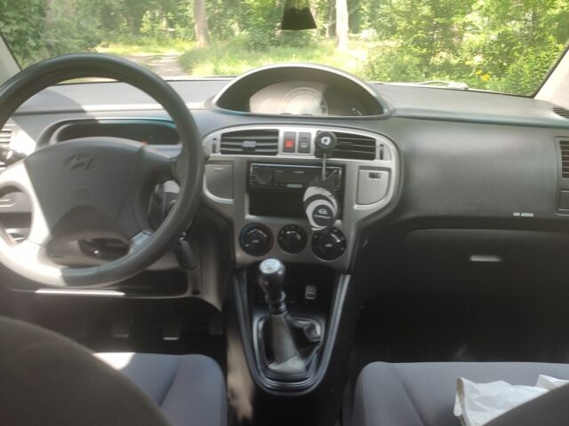 Серый Хендай Матрикс, объемом двигателя 1.5 л и пробегом 213 тыс. км за 4999 $, фото 15 на Automoto.ua