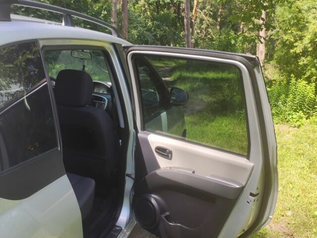 Серый Хендай Матрикс, объемом двигателя 1.5 л и пробегом 213 тыс. км за 4999 $, фото 11 на Automoto.ua