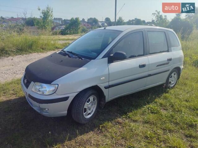 Сірий Хендай Матрікс, об'ємом двигуна 1.8 л та пробігом 290 тис. км за 2599 $, фото 3 на Automoto.ua