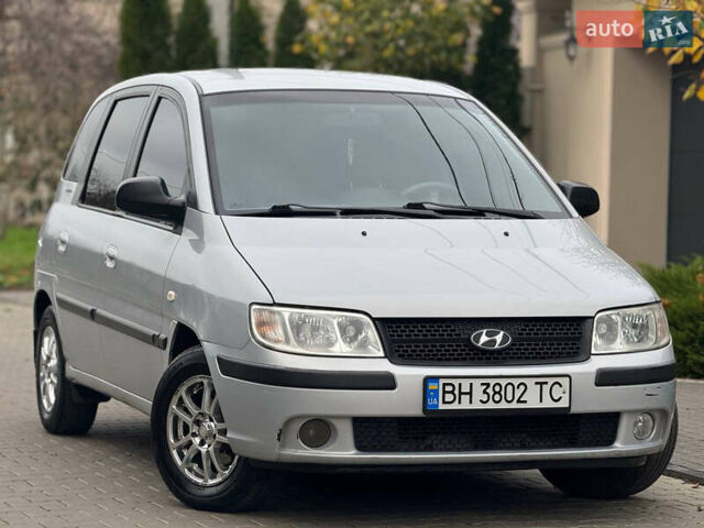 Серый Хендай Матрикс, объемом двигателя 1.6 л и пробегом 229 тыс. км за 3800 $, фото 6 на Automoto.ua