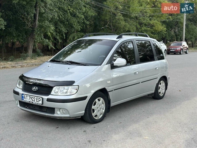 Серый Хендай Матрикс, объемом двигателя 1.8 л и пробегом 156 тыс. км за 4600 $, фото 17 на Automoto.ua
