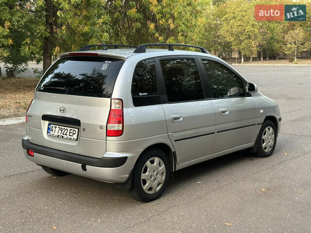 Сірий Хендай Матрікс, об'ємом двигуна 1.8 л та пробігом 156 тис. км за 4600 $, фото 10 на Automoto.ua