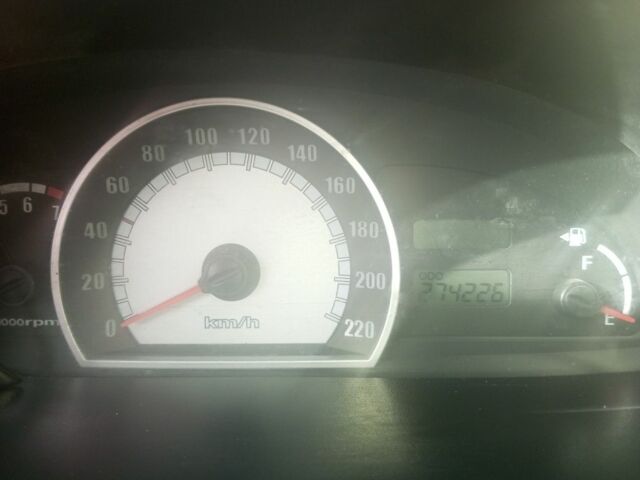 Серый Хендай Матрикс, объемом двигателя 1.6 л и пробегом 275 тыс. км за 4499 $, фото 2 на Automoto.ua