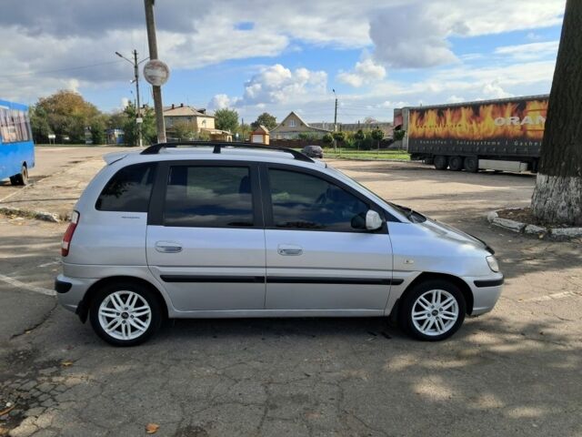 Серый Хендай Матрикс, объемом двигателя 1.8 л и пробегом 250 тыс. км за 3600 $, фото 17 на Automoto.ua