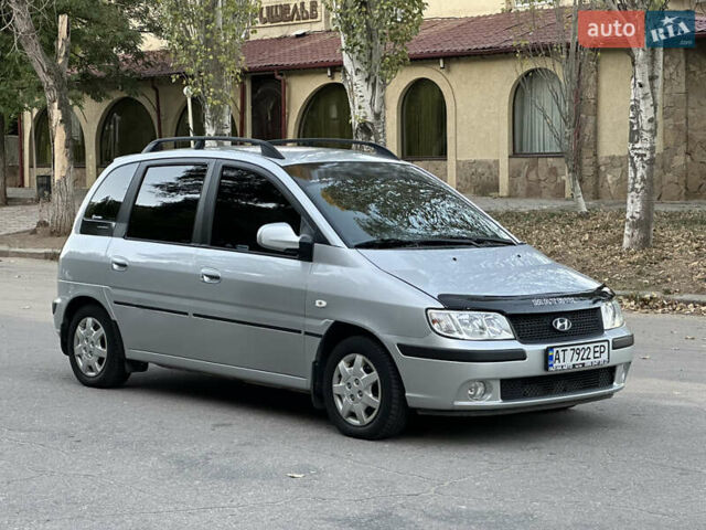 Серый Хендай Матрикс, объемом двигателя 1.8 л и пробегом 156 тыс. км за 4600 $, фото 14 на Automoto.ua