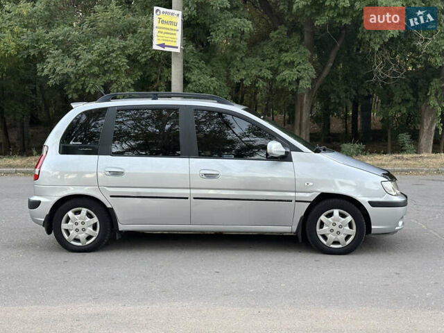 Сірий Хендай Матрікс, об'ємом двигуна 1.8 л та пробігом 156 тис. км за 4600 $, фото 14 на Automoto.ua