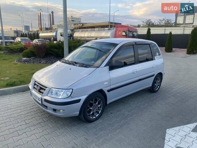 Хендай Матрікс 2006 у Тернополі на Automoto.ua Сірий Хендай Матрікс, об'ємом двигуна 1.6 л та пробігом 105 тис. км за 3900 $, фото 9 на Automoto.ua