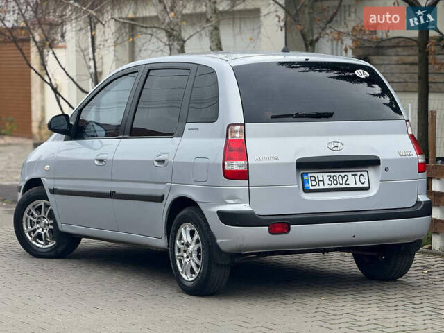 Серый Хендай Матрикс, объемом двигателя 1.6 л и пробегом 229 тыс. км за 3800 $, фото 8 на Automoto.ua
