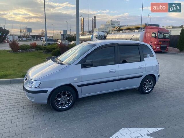 Хендай Матрікс 2006 у Тернополі на Automoto.ua Сірий Хендай Матрікс, об'ємом двигуна 1.6 л та пробігом 105 тис. км за 3900 $, фото 8 на Automoto.ua