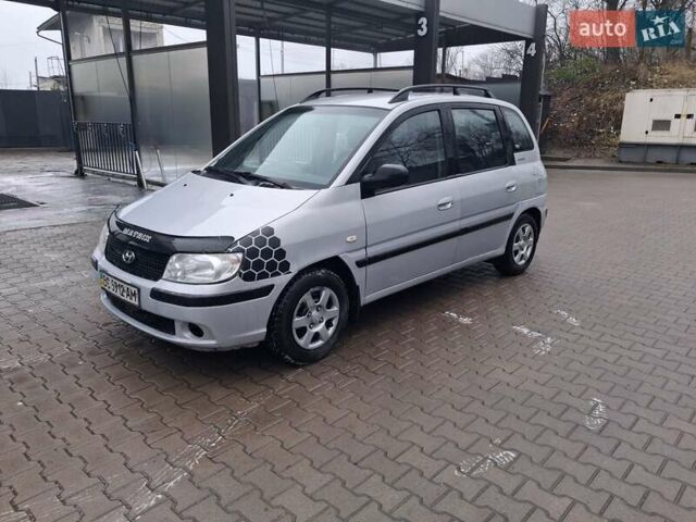 Сірий Хендай Матрікс, об'ємом двигуна 1.6 л та пробігом 246 тис. км за 2499 $, фото 2 на Automoto.ua