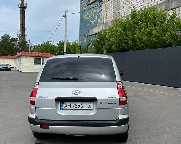 Сірий Хендай Матрікс, об'ємом двигуна 1.6 л та пробігом 214 тис. км за 4000 $, фото 3 на Automoto.ua