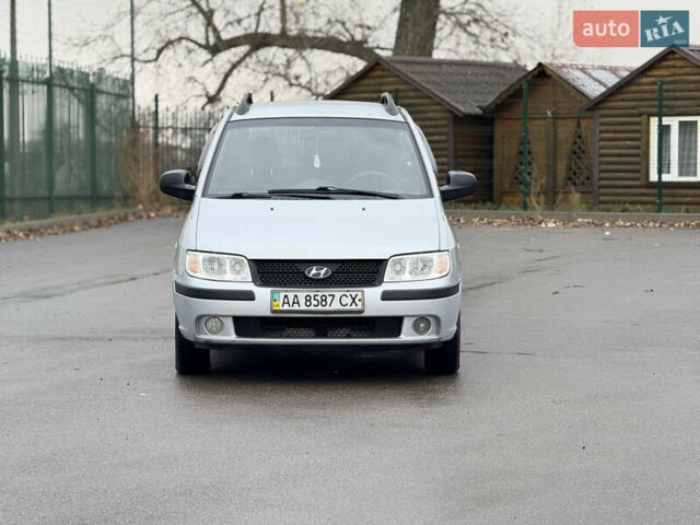 Сірий Хендай Матрікс, об'ємом двигуна 1.6 л та пробігом 147 тис. км за 4800 $, фото 18 на Automoto.ua