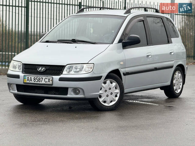 Сірий Хендай Матрікс, об'ємом двигуна 1.6 л та пробігом 147 тис. км за 4800 $, фото 9 на Automoto.ua