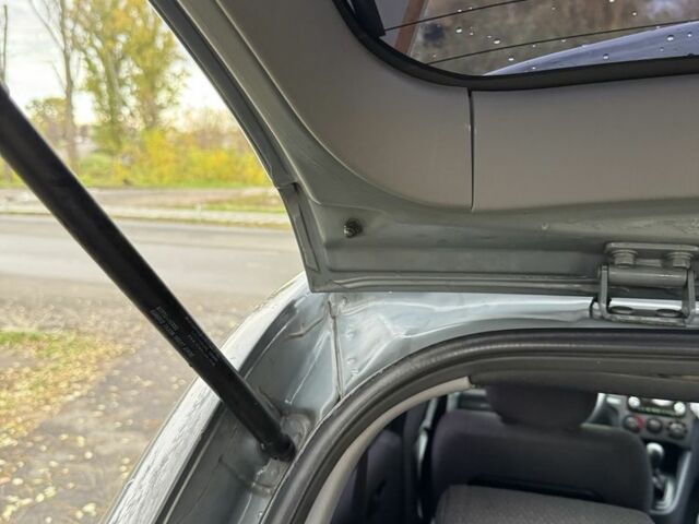 Хендай Матрікс 2007 у Черкасах на Automoto.ua Сірий Хендай Матрікс, об'ємом двигуна 1.6 л та пробігом 130 тис. км за 3700 $, фото 14 на Automoto.ua