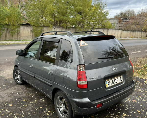 Сірий Хендай Матрікс, об'ємом двигуна 1.6 л та пробігом 130 тис. км за 3700 $, фото 1 на Automoto.ua